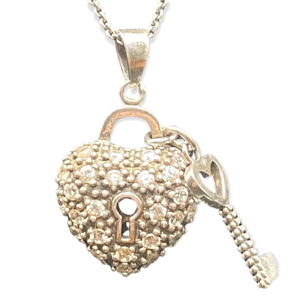 FAS sterling silver 925 CZ heart and key pendant 18” necklace